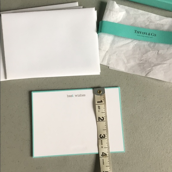 TIFFANY & CO - Picture 8 of 10